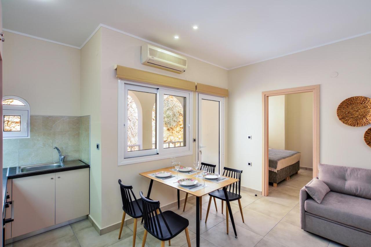 Ilingas Mare Apart otel Khóra Sfakíon Dış mekan fotoğraf